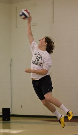 Men's Volleyball Falls To Endicott