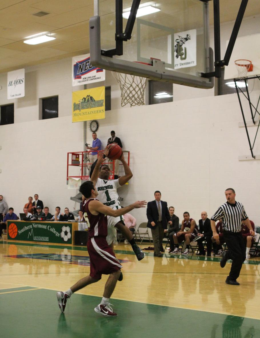 Photo for SVC Men’s Basketball Victorious in Norwich Season Tip-Off image 17