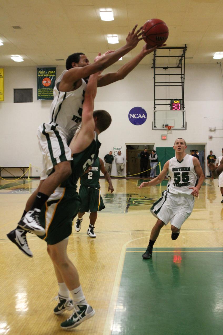 Photo for SVC Mountaineers MBB & Skidmore Thoroughbreds Tie NCAA All-Divisions Record with 7OT Barnburner Thriller image 7