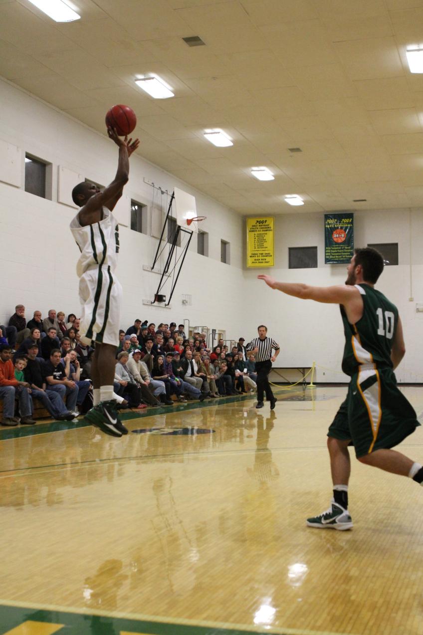 Photo for SVC Mountaineers MBB & Skidmore Thoroughbreds Tie NCAA All-Divisions Record with 7OT Barnburner Thriller image 12