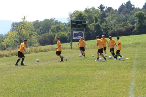 Men's Soccer Gets 1st Conference Win, 2-0 at Daniel Webster