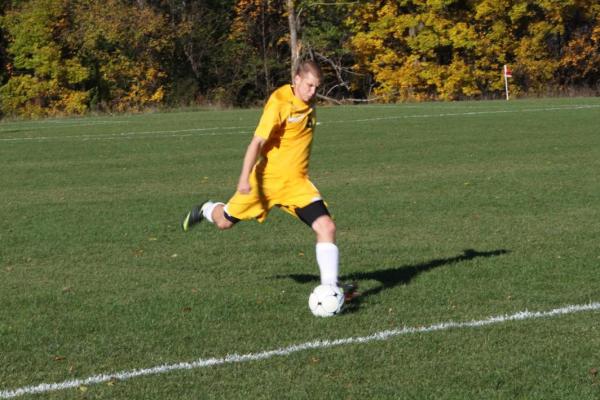 Men's Soccer Dealt 3-1 Loss at Regis