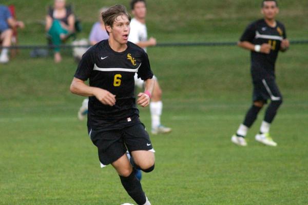 Men's Soccer Loses in Season-Opener at Bard