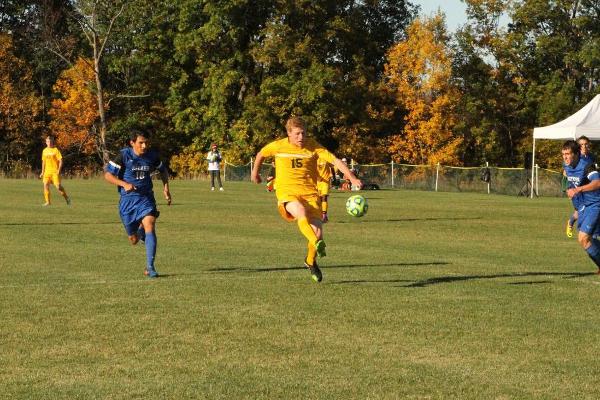 Men's Soccer Plays to 1-1 2OT Draw Against Becker