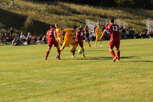 Men's Soccer Edges Daniel Webster 3-2 in Double Overtime