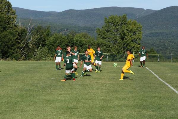 Men's Soccer Topped 3-2 in Overtime by Pine Manor