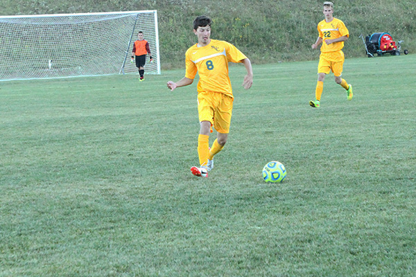 Men's Soccer Downed 4-0 at Norwich in Non-Conference Action