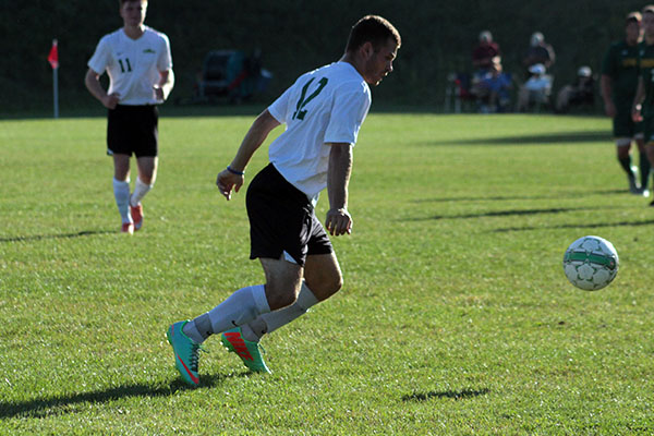 Men's Soccer Falls 5-0 at Regis in NECC Play