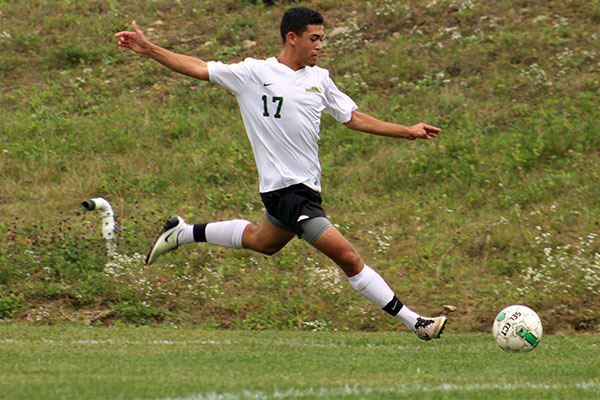 Men's Soccer Downed 1-0 at Becker on First Half Penalty Kick