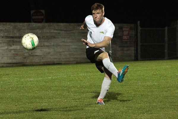 Men's Soccer Tops Vermont Tech 2-1 in Double Overtime