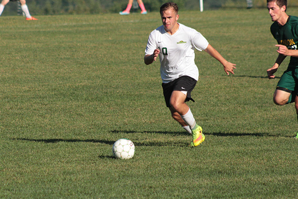 Men's Soccer Snaps Daniel Webster's NECC Winning Streak with Hard-fought 1-1 Draw