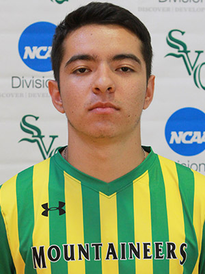 Esteban De La Cruz full bio