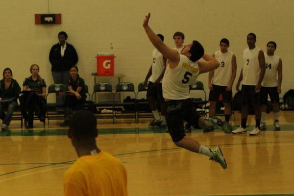 Men's Volleyball Takes One of Two in 2nd Day at MIT Scramble: Lose to MIT 3-0, Defeat Bard 3-1  (Makes NECC Postseason)