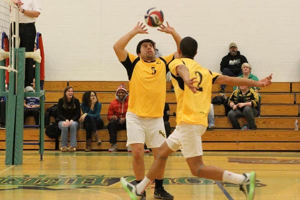 Men's Volleyball Splits Day 2 at MIT (L 3-0 to MIT, W 3-0 Over Bard), Grabs Most Wins in Program History, 1st Above .500 Finish