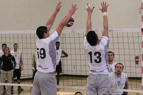 Men's Volleyball Fends Off Elms for 3-2 NECC Victory