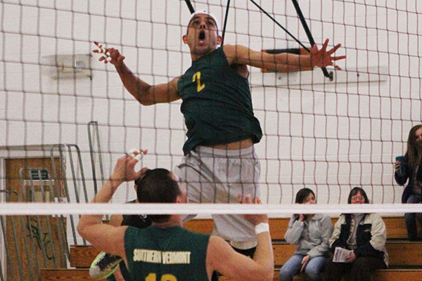 Precise Attacking Leads Men's Volleyball to 3-0 Win at Elms