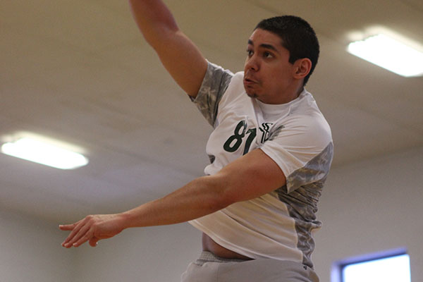 Men's Volleyball Falls 3-1 to Ramapo, No. 6 Springfield in Day Two of SC Invitational