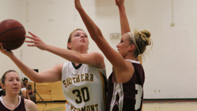 Women's Basketball Falls to Mariners in NECC Action