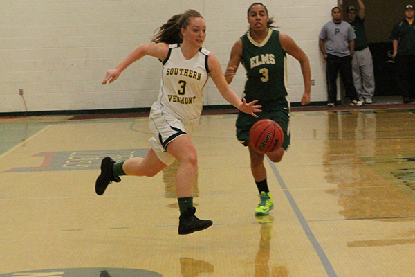 Parks' 39 Too Much for Women's Hoops in 71-57 Loss to Elms