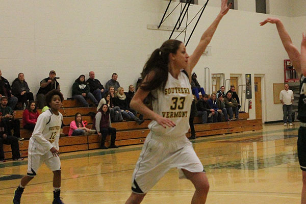 Women's Basketball Grabs 1st NECC Win 80-62 Over Lesley