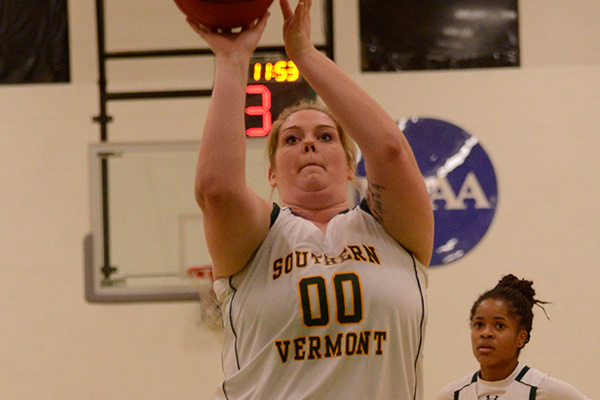 Regis Downs Women's Basketball 94-53 in Regular Season Finale