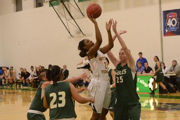 Women's Basketball Trumps Green Mountain 90-39 for First Victory