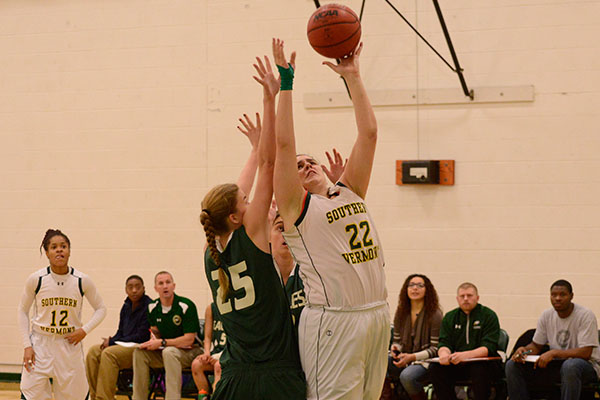 Women's Basketball Takes 53-30 NECC Road Victory at Newbury