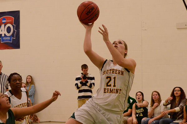 Women's Basketball Trumps Lesley 100-47 for Big NECC Win