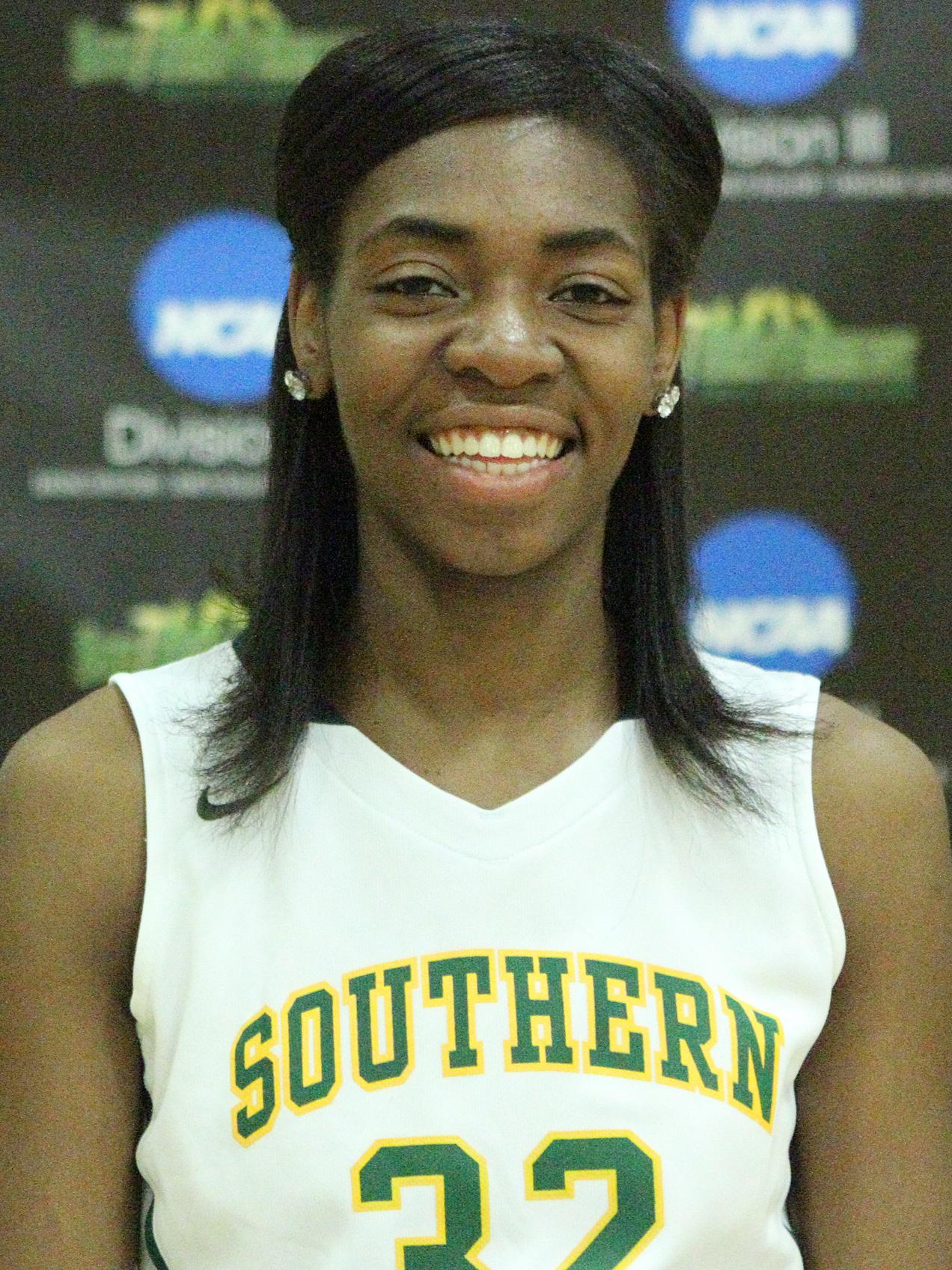 Shaniquewa Barnes full bio