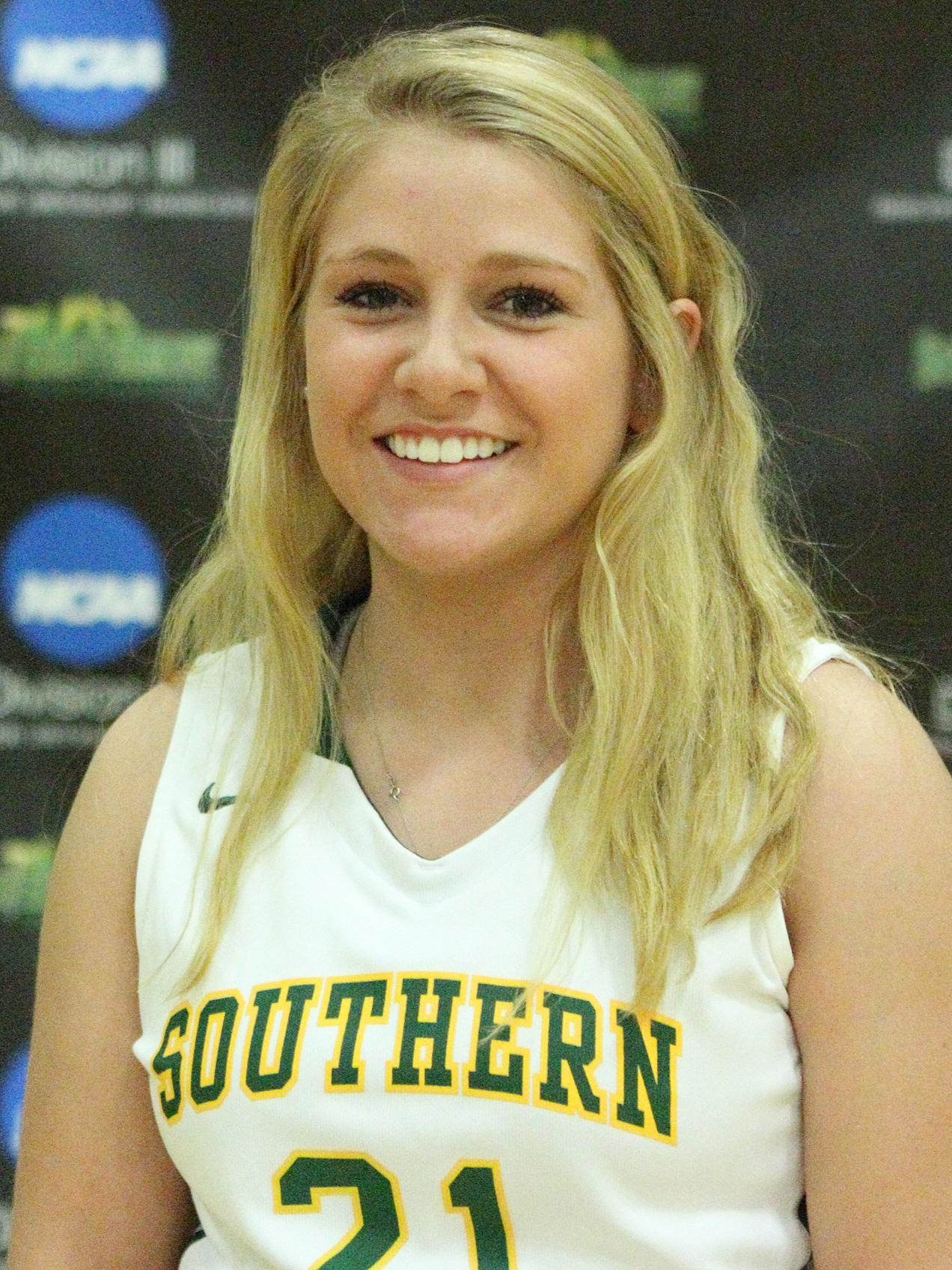 Amber Lesure full bio