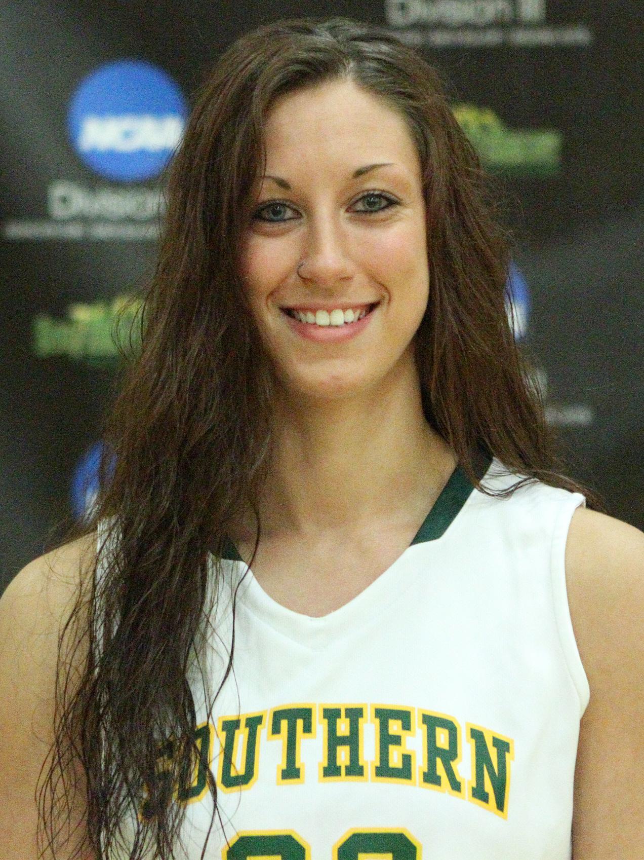 Kala MacKenzie full bio