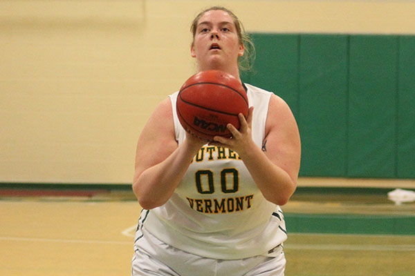 Women's Basketball Edged 81-75 at Wheelock in NECC Play