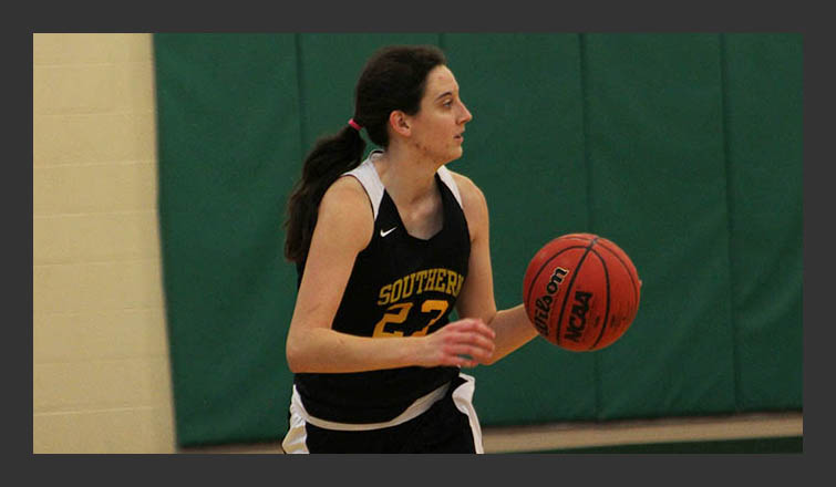 sarah poirier dribbles the ball