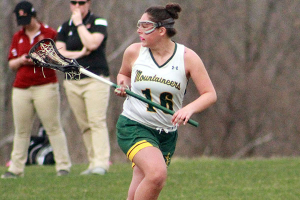 Regis Downs Women's Lacrosse 17-5 in NECC Action