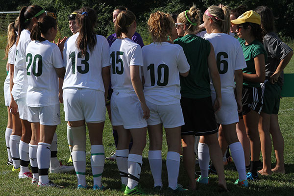 Women's Soccer to Host 2015 Alumnae Game Sunday 4/26