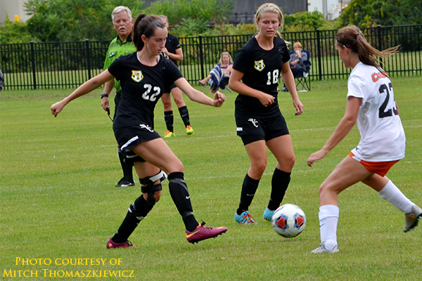 Women's Soccer's Offense Opens Up for 7-1 Win at Cobleskill