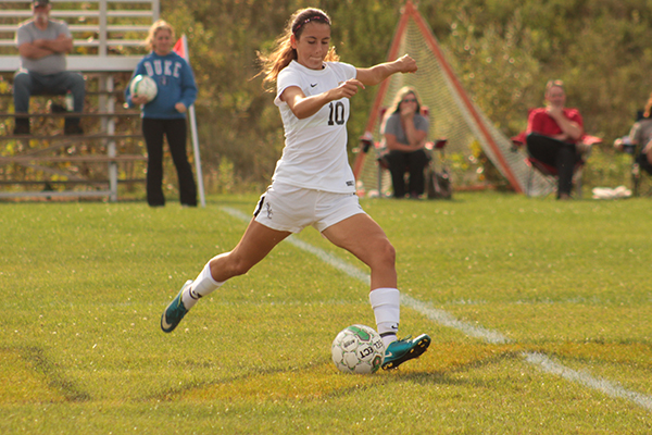 Women’s Soccer Fights to 1-1 Draw with Morrisville State