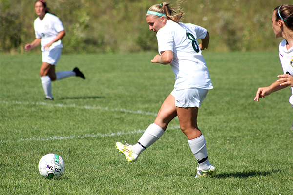 Women's Soccer Posts Third Straight Win with 6-0 Shutout of Green Mountain