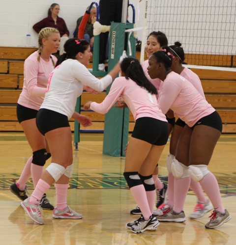 Photo for SVC Volleyball Sweeps Bay Path and Becker in NECC Tri-match image 8