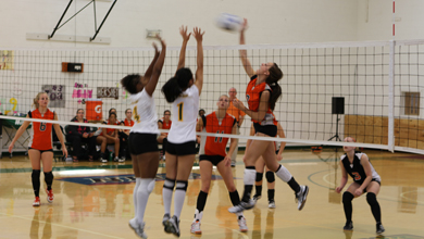 SVC Volleyball Defeats Cobleskill & Newbury