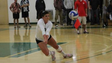 Women’s Volleyball Breaks School Record for Wins