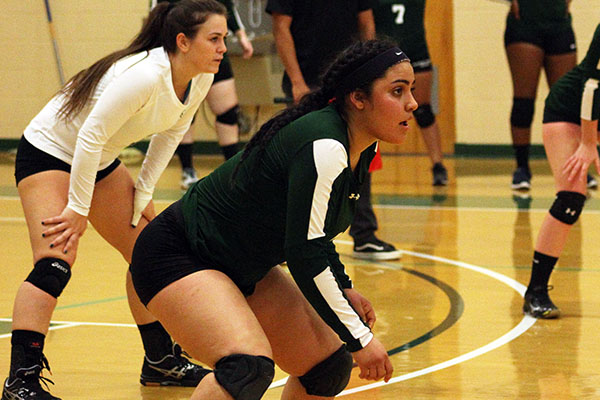 Women's Volleyball Blanked 3-0 by SUNY Cobleskill