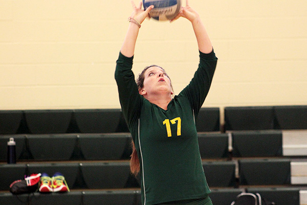 Women’s Volleyball Splits Day Two of Cardinal Classic, Defeating Elms 3-2 Before Falling 3-0 to Hosting Plattsburgh