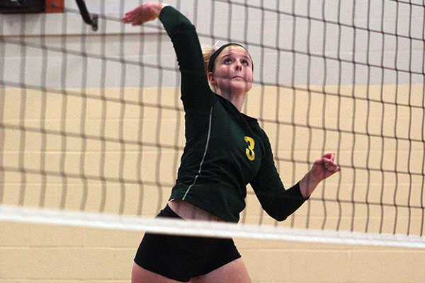 Women’s Volleyball Bested 3-0 by Hosting Roos in Canton Invitational